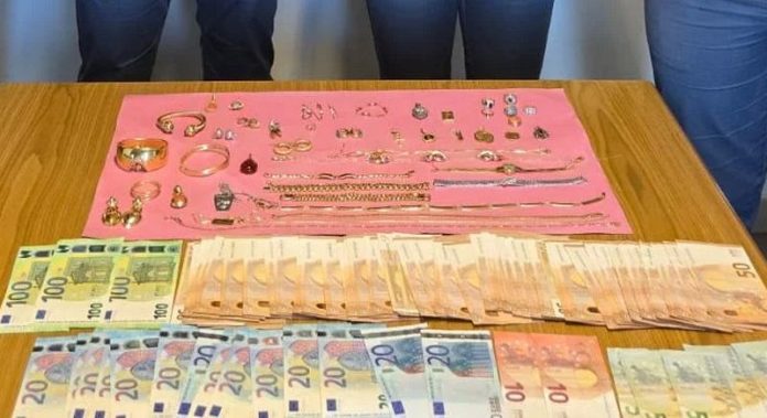 oro soldi ricettazione