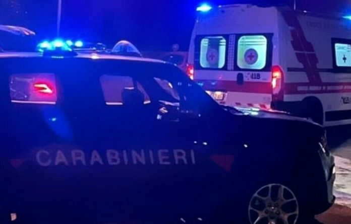 carabinieri ambulanza incidente 106
