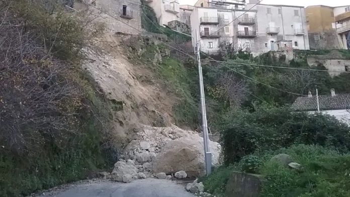 frana scala coeli
