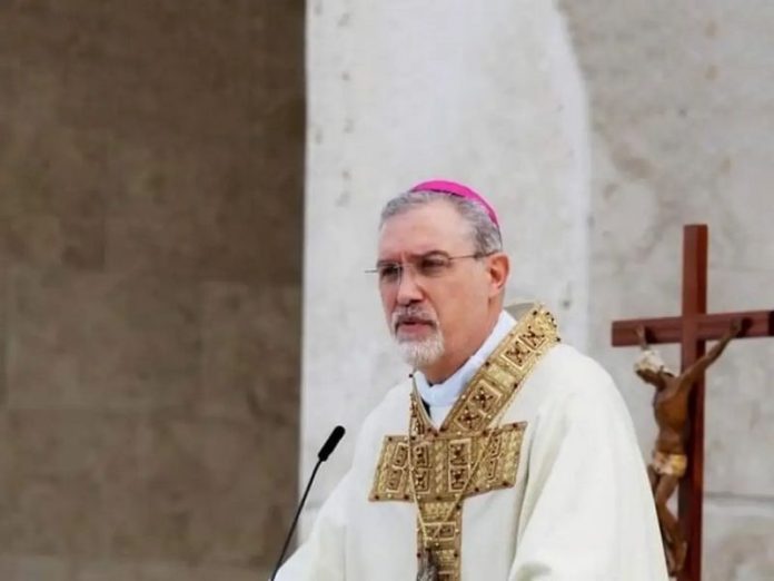 vescovo Mileto Attilio Nostro