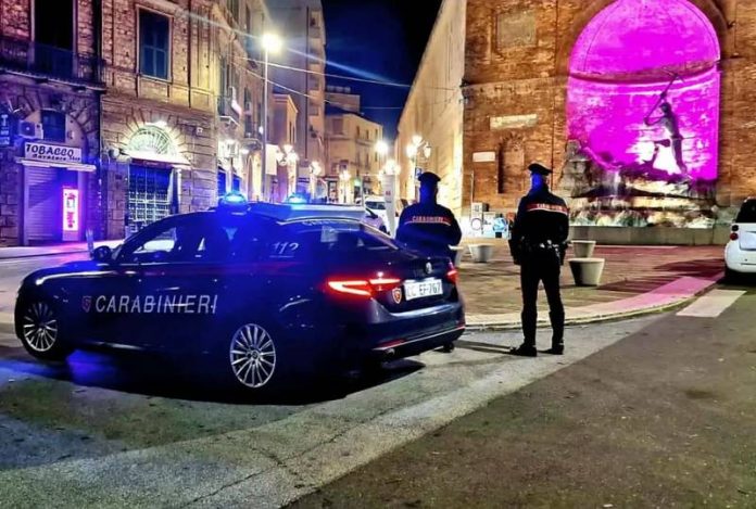 Carabinieri Catanzaro auto Cavatore notte