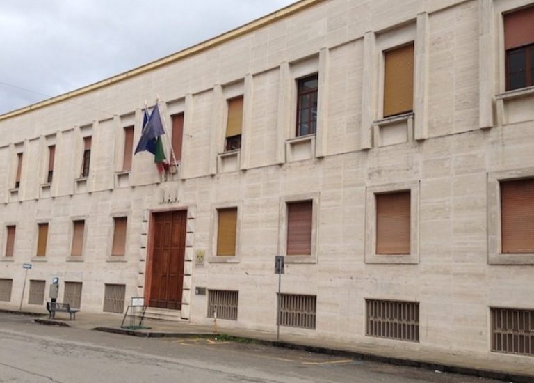 Bufera Sanità a Cosenza, caccia alla verità dopo l’esposto dei chirurghi: si teme un sistema di nomine illegittime