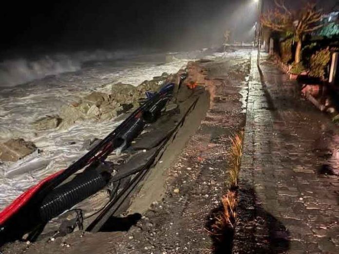 lungomare bova marina maltempo