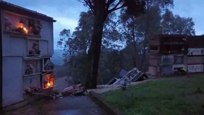 maltempo cimitero bare crotonese