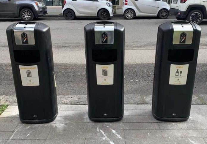 nuovi cestini rifiuti cosenza