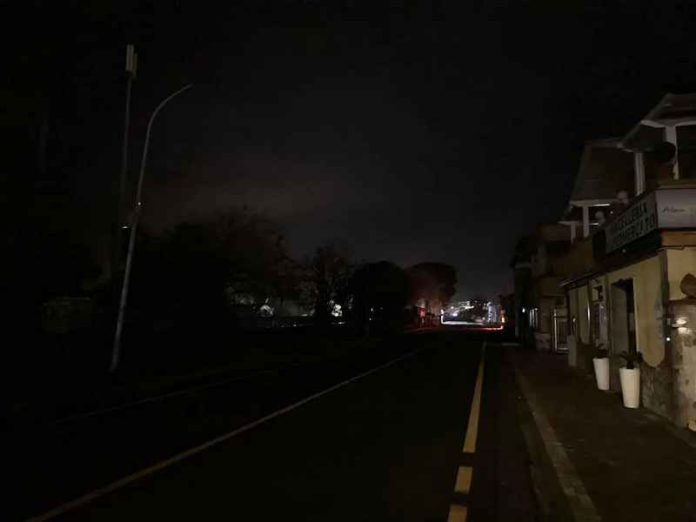 statale 106 al buio calopezzati