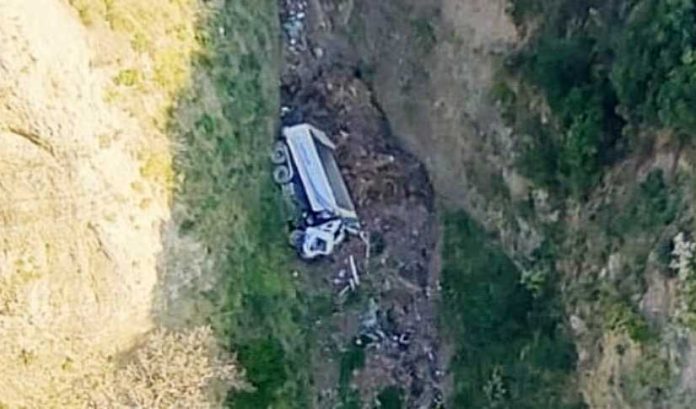 incidente camion burrone catanzarp
