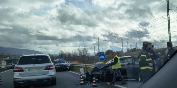 incidente statale 18 fuscaldo