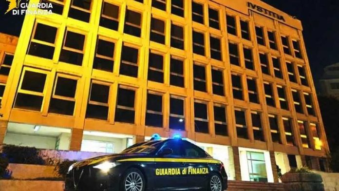 procura lamezia terme_gdf notte