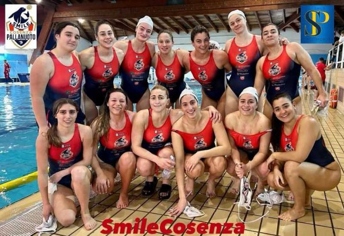 smile cosenza pallanuoto_squadra