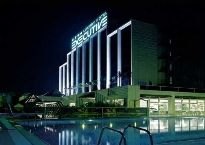 Executive Luxury Hotel