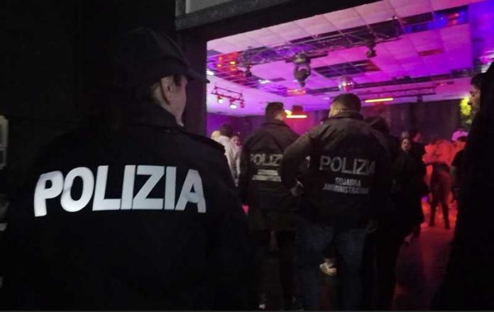 controlli polizia discoteca lamezia