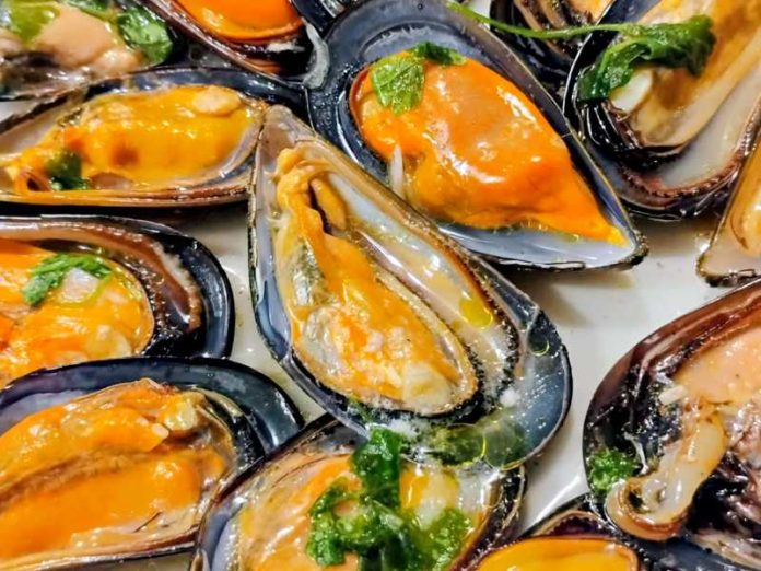 cozze e pecorino