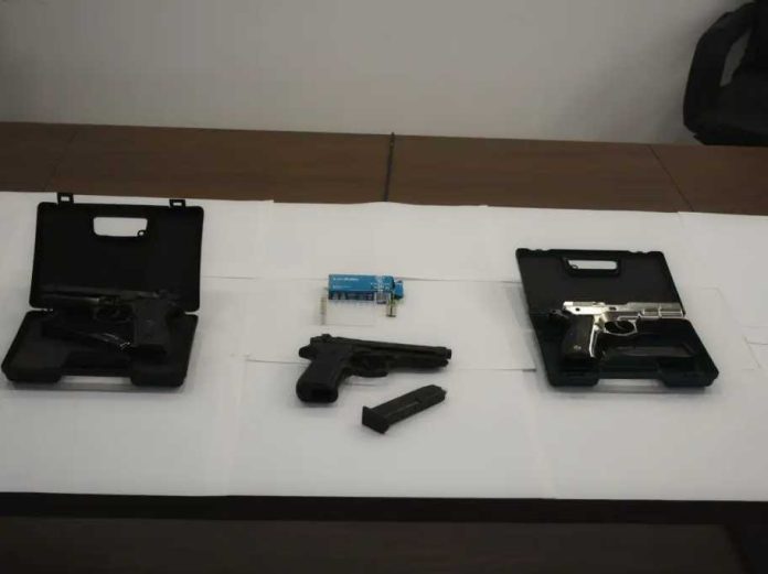 polizia armi a salve crotone