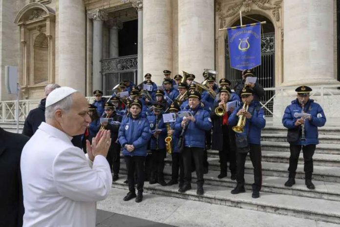 Banda Orsomarso dal Papa