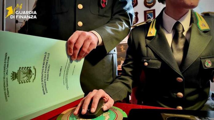 Guardia di Finanza Cosenza operatori