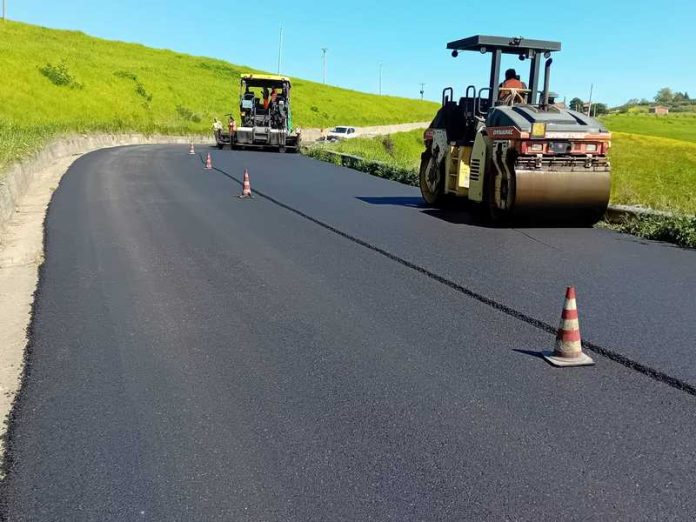 sistemazione strada provinciale bitumazione