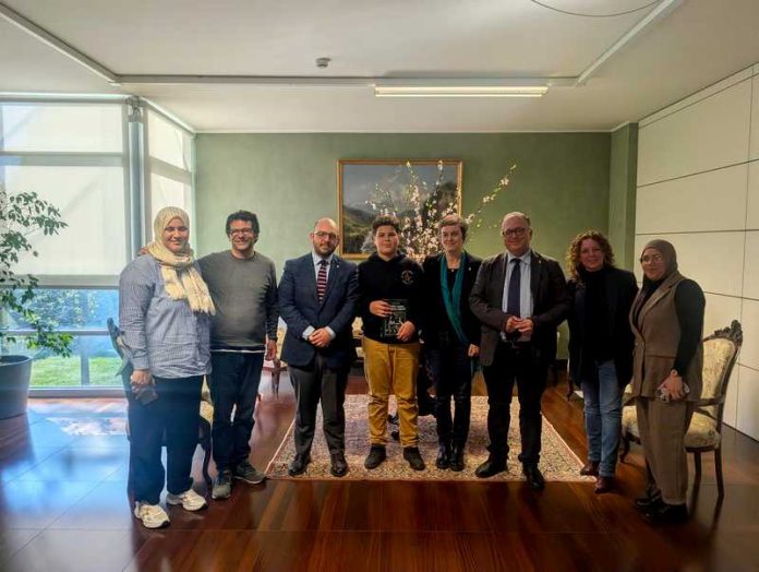 Mohamed in visita al Comune