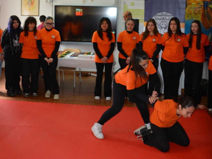 corso autodifesa polizia lamezia