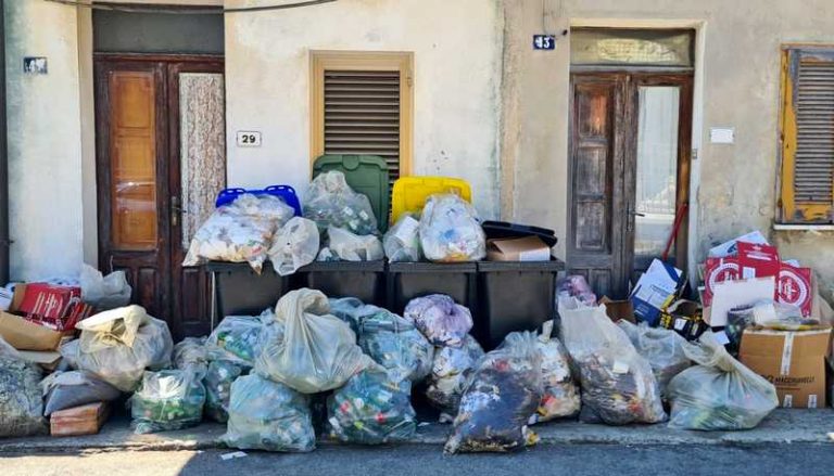 emergenza rifiuti san ferdinando