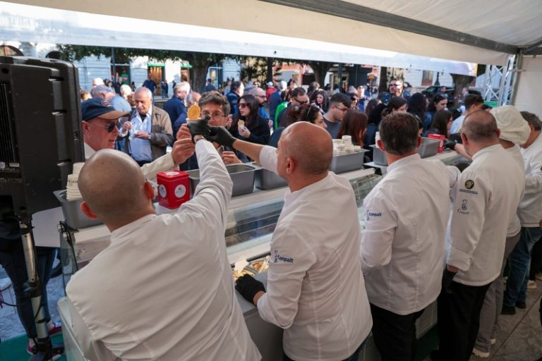 Scirubetta: il trionfo del gelato più antico del mondo a Reggio Calabria
