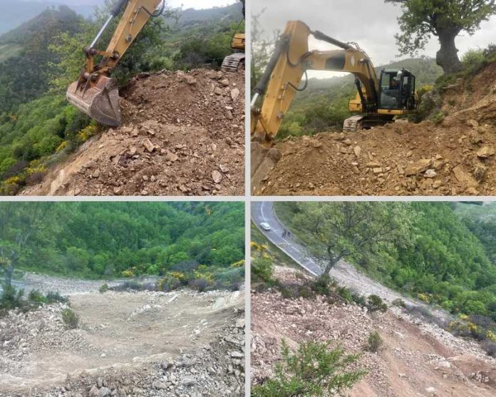 lavori sp 251 sila grec