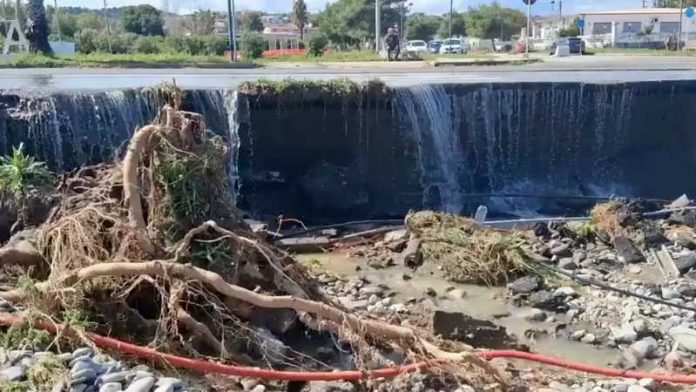 lungomare crosia maltempo