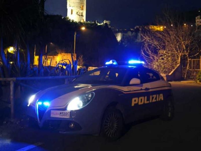 polizia paola_auto