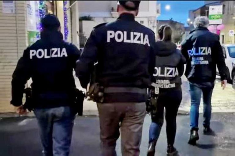 polizia poliziotti amministrativa
