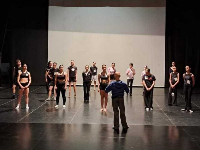 premio danza calabria adamo