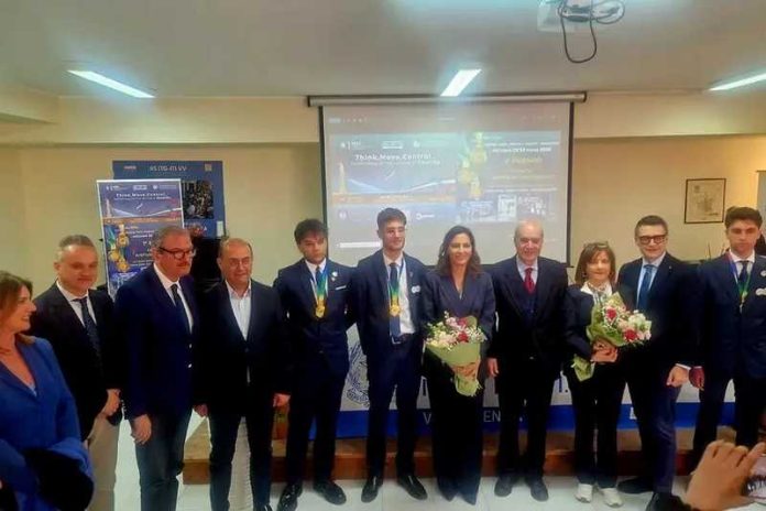 studenti vibonesi medaglia domotica disabili