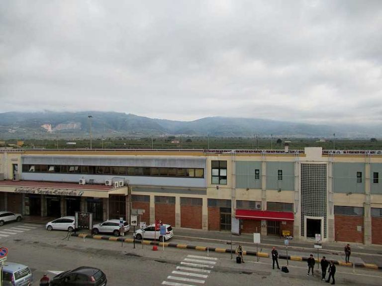 Lamezia Terme stazione ferroviaria_esterno