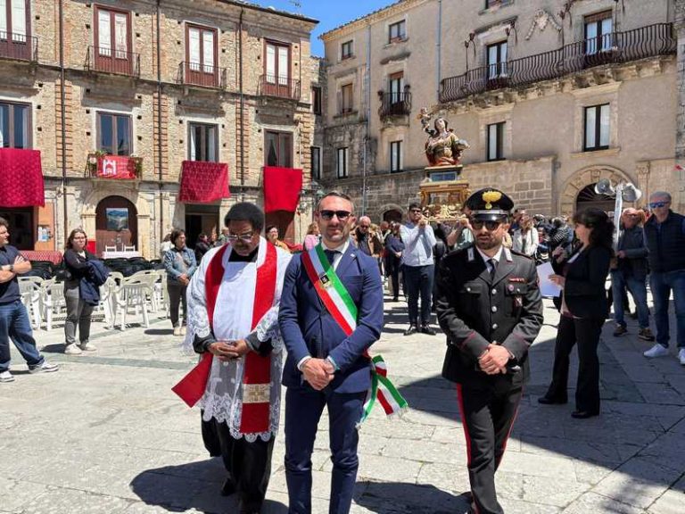 aiello calabroa san geniale