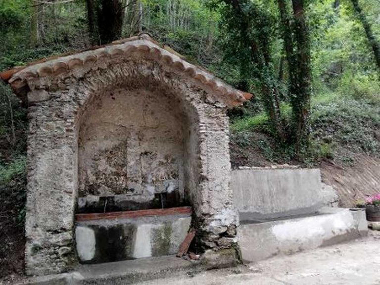 fontana du cavune decollatura
