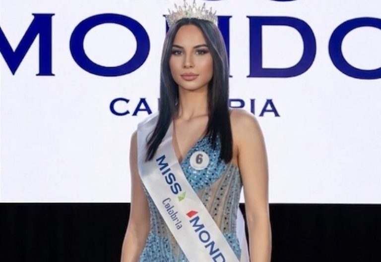 Miss Mondo Calabria 2026: trionfa il fascino della cosentina Francesca Comandè
