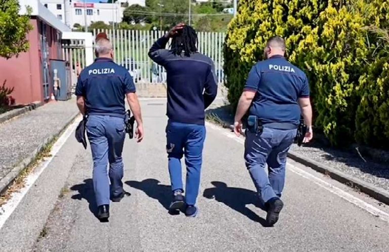 nigeriano molestie catanzaro