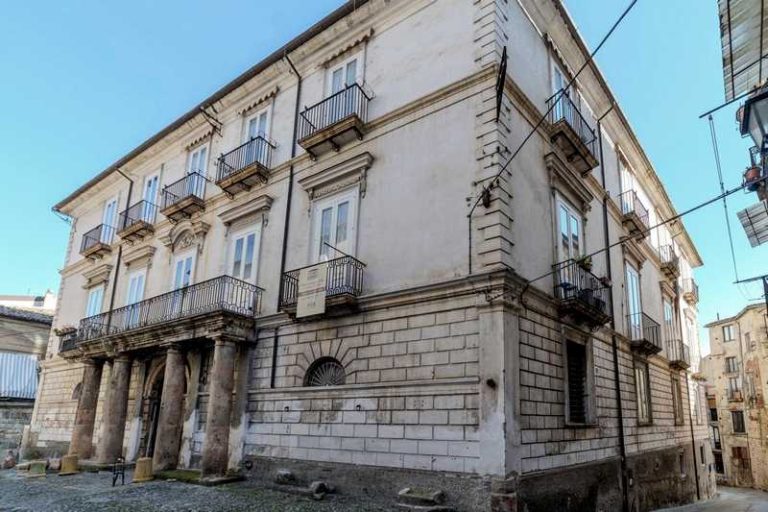 palazzo grisolia