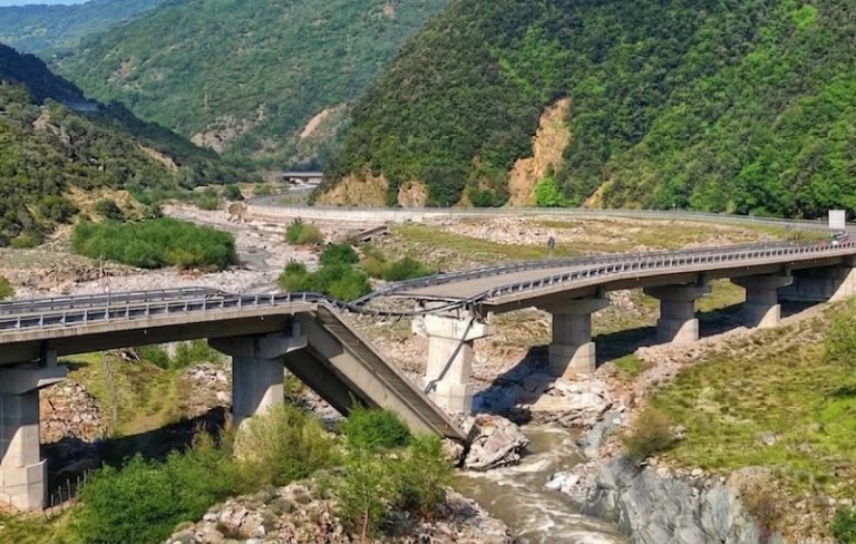 Longobucco, si vede la luce: ponte pronto entro l’estate (?)