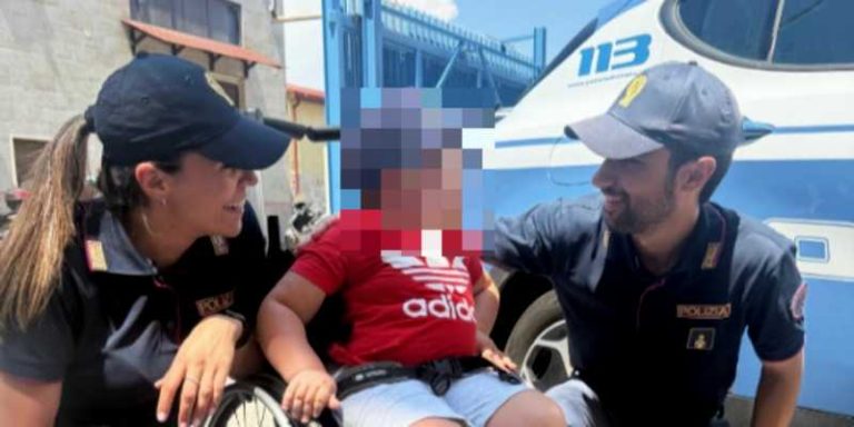 bambino antonio questura crotone