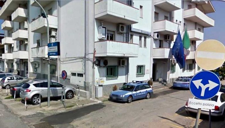 commissariato polizia gioia tauro