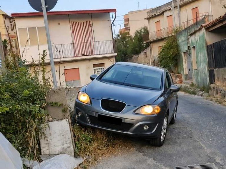 incidente parapetto torrente reggio