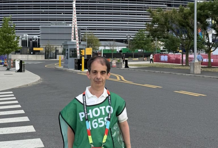 L’Italia non c’è, ma i Mondiali parlano calabrese: il giornalista e fotoreporter Pasquale Golia negli Stati Uniti