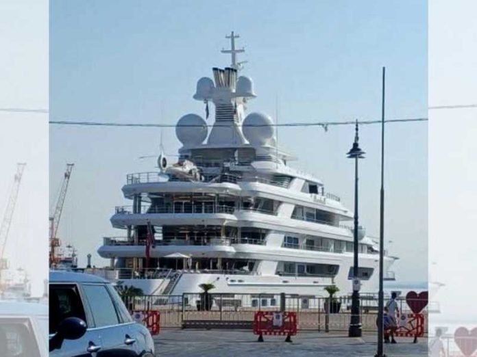 yacht ambasciatore usa