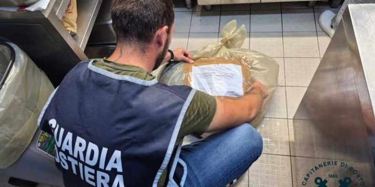 Operazione Mare e laghi sicuri 2026: sanzioni e sequestri di prodotti ittici nel Crotonese