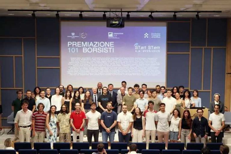 Premio Sia due studenti calabresi premiati