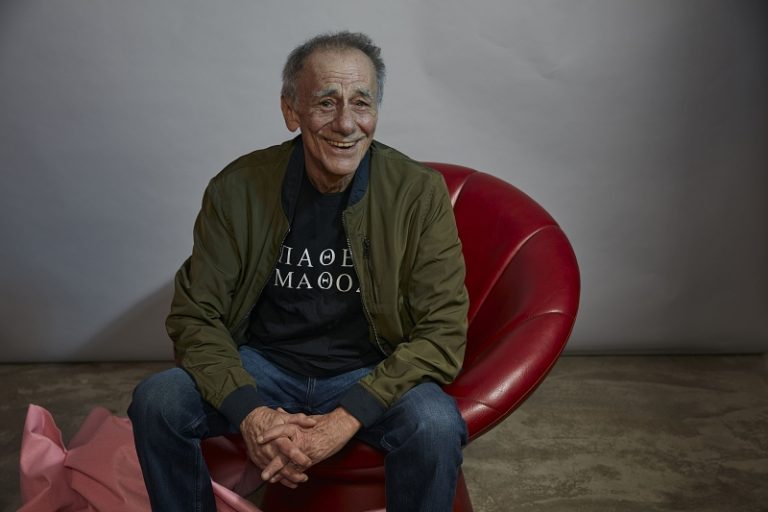 Roberto Vecchioni ospite d’onore al Magna Graecia Film Festival: in anteprima mondiale il documentario sulla sua vita