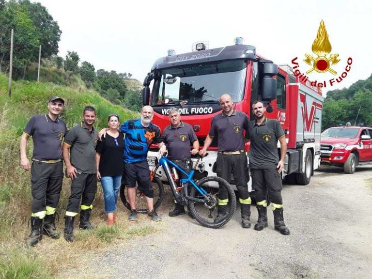 ciclista disperso monterosso