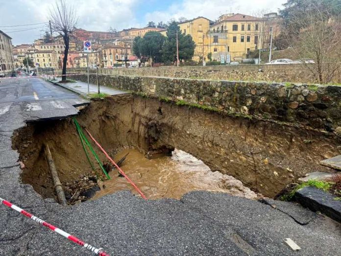 cosenza via dante alighieri maltempo
