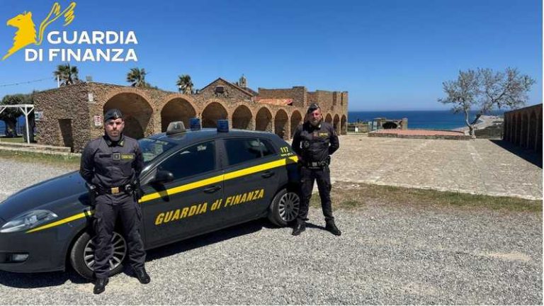 guardia finanza crotone