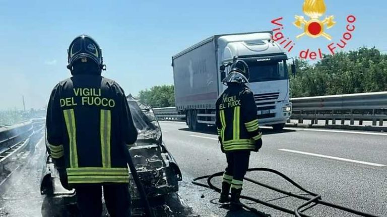 incendio auto falerna lamezia
